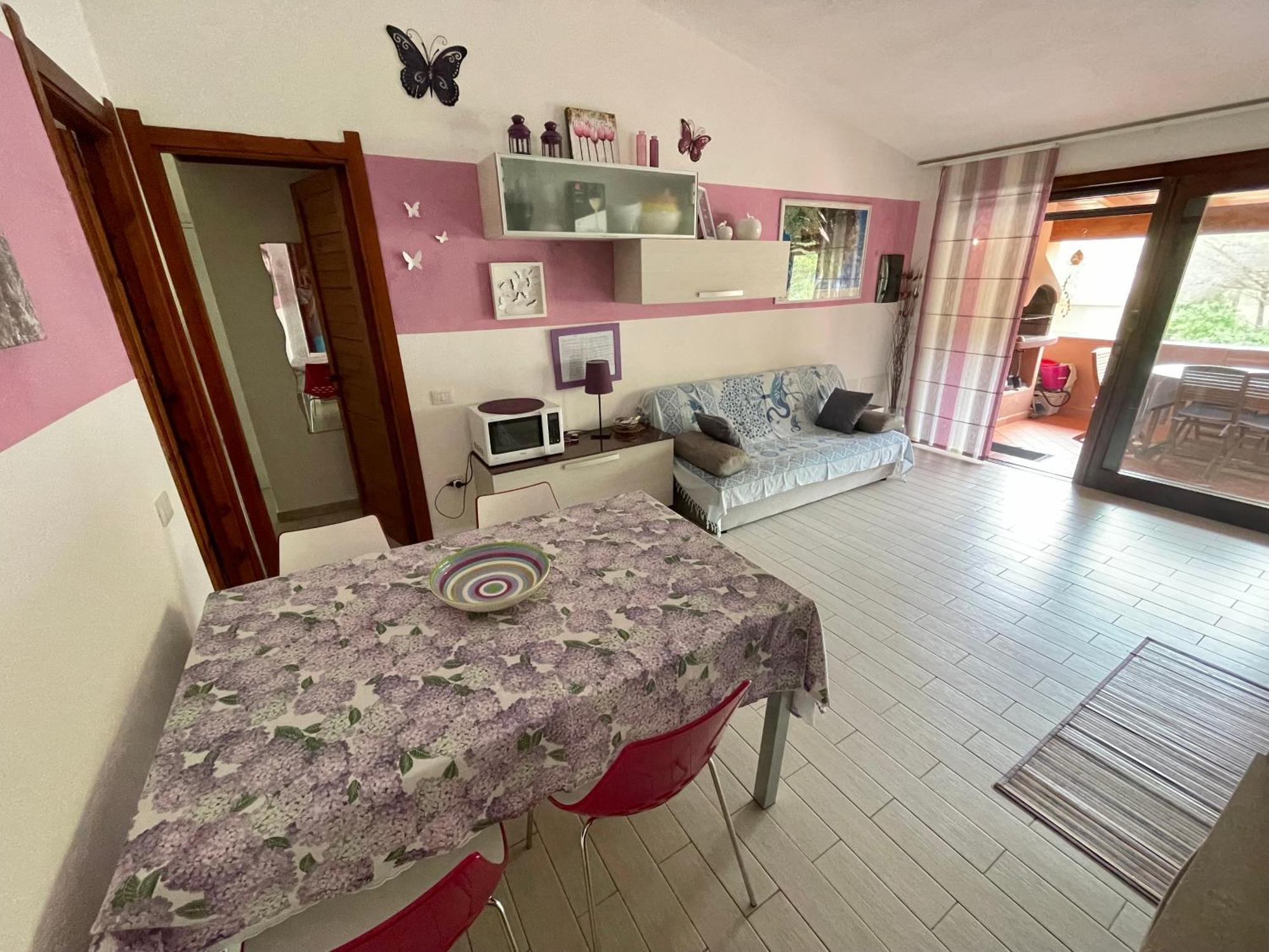 Purple House, 30M To Beach Pula Ngoại thất bức ảnh