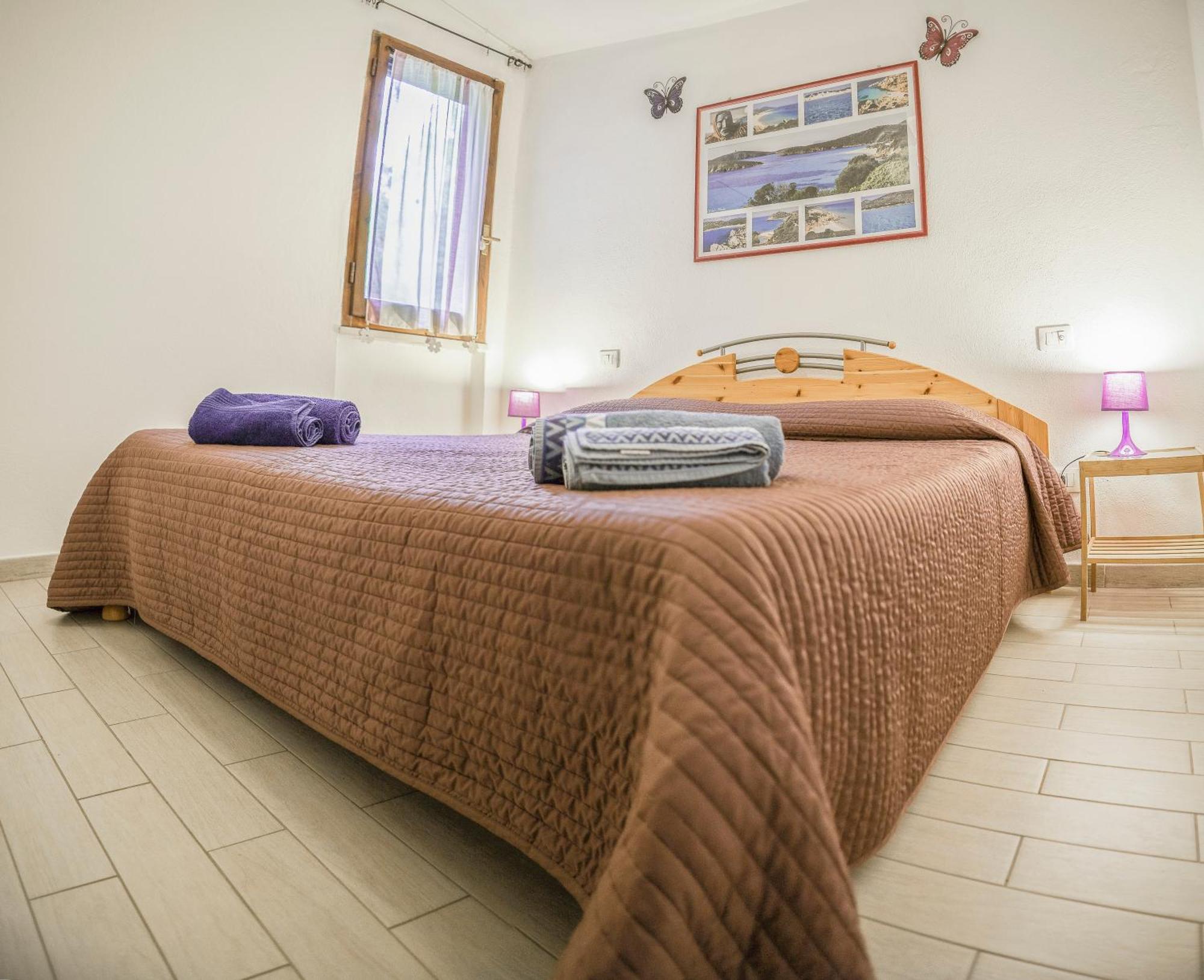 Purple House, 30M To Beach Pula Ngoại thất bức ảnh
