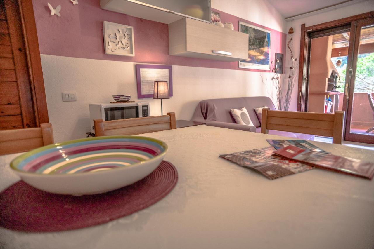 Purple House, 30M To Beach Pula Ngoại thất bức ảnh